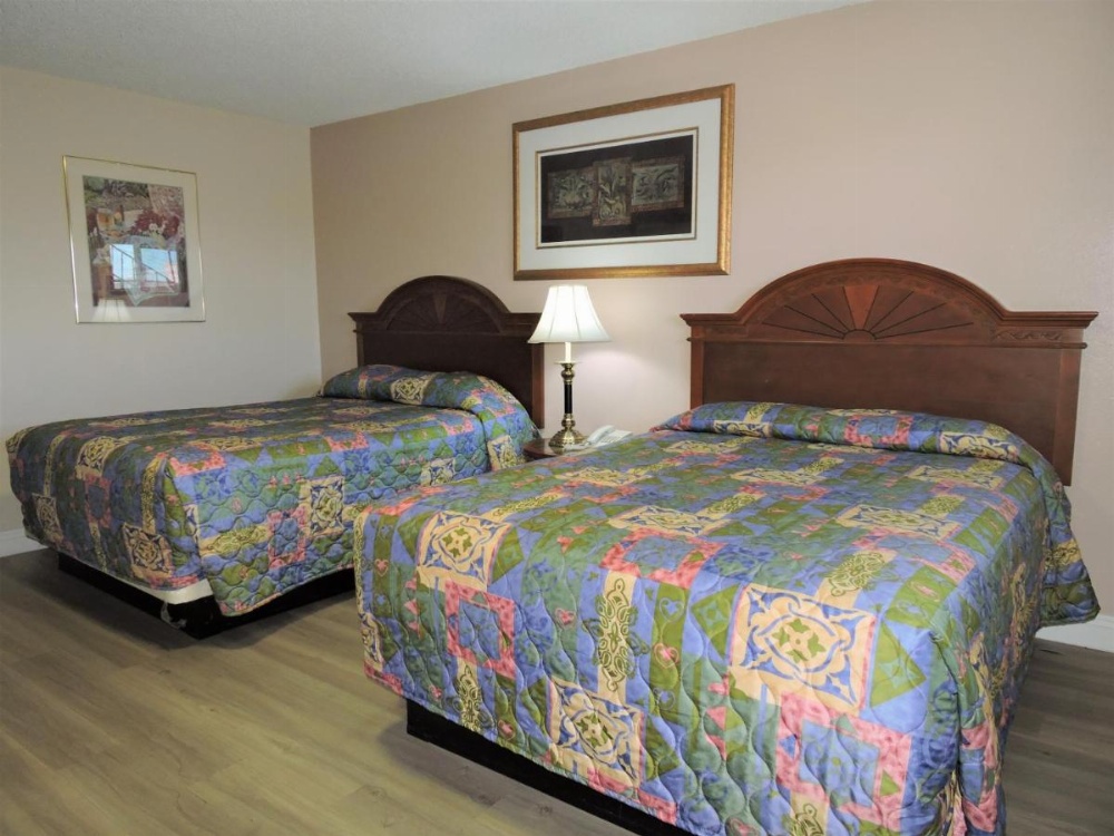 American Inn Image 10